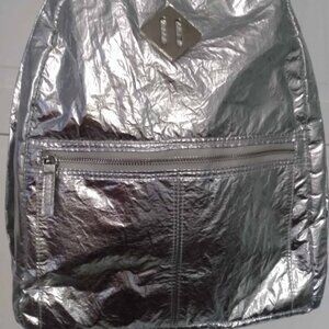 No Boundaries Silver Metallic Laptop Backpack